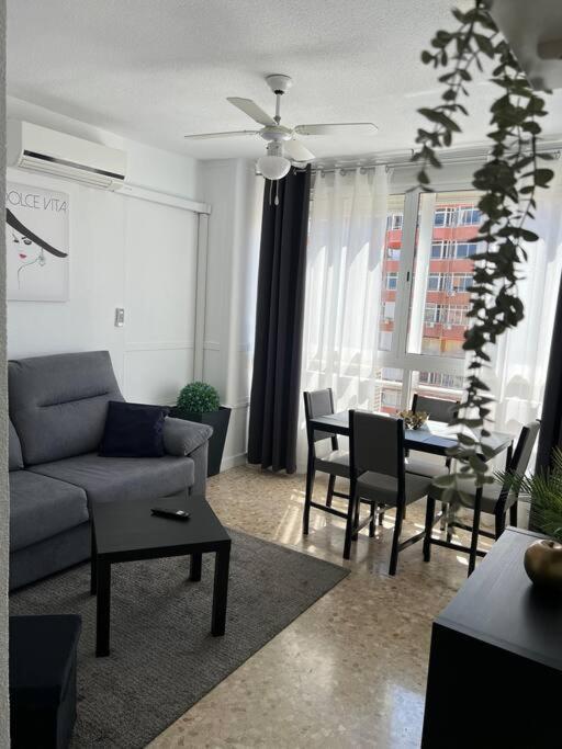 Apartments In Center Torremolinos Ngoại thất bức ảnh