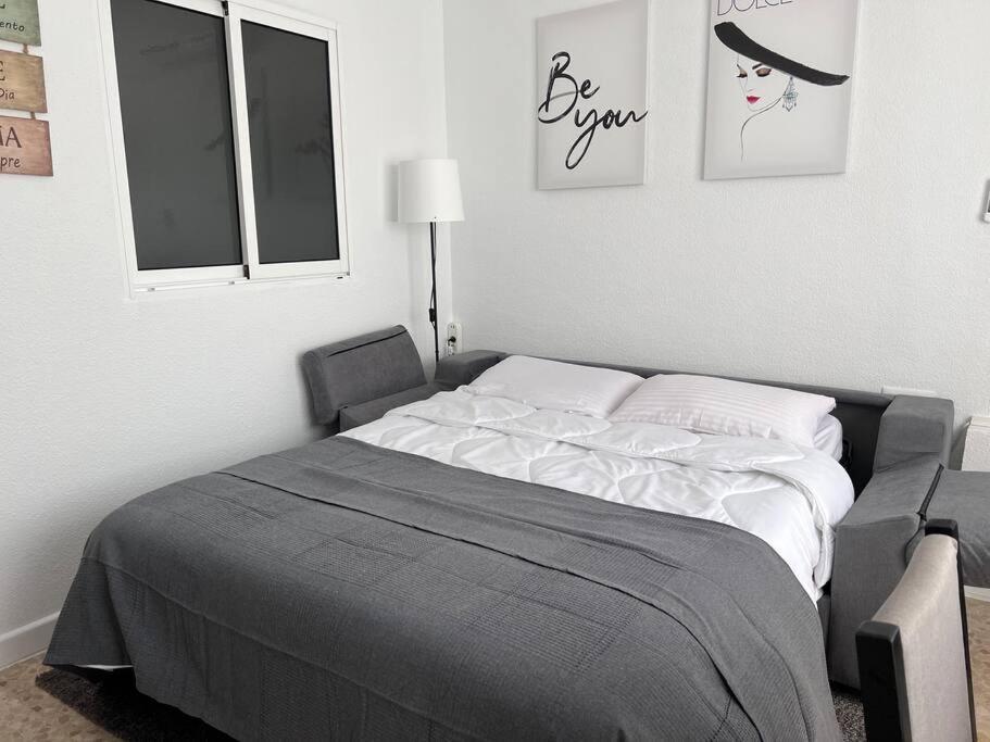 Apartments In Center Torremolinos Ngoại thất bức ảnh