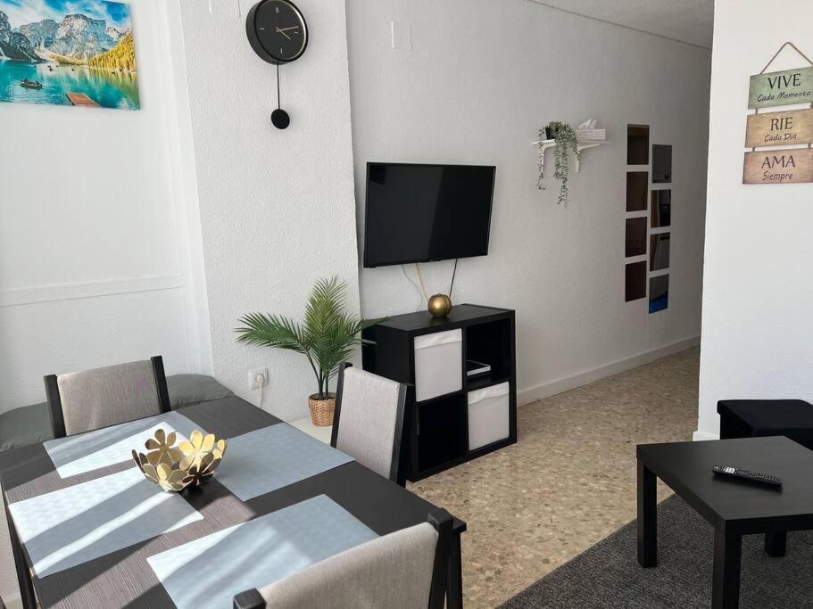 Apartments In Center Torremolinos Ngoại thất bức ảnh